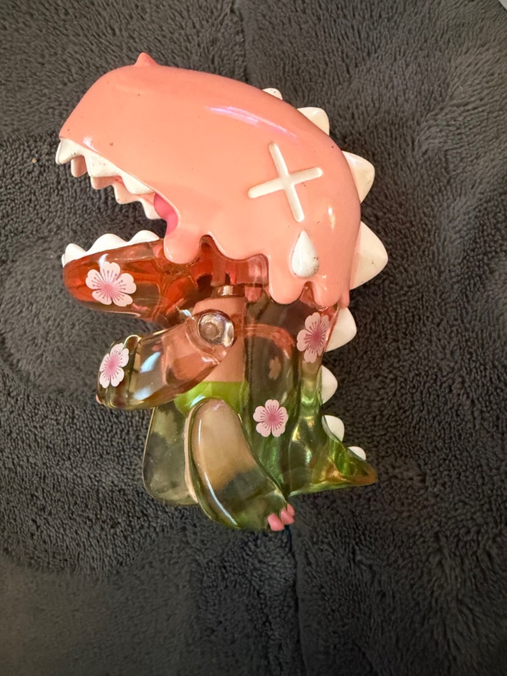 2021 Diaper! Pink Storage Canister and Baby Umasou and her Dragon inside. - Picture 4 of 11